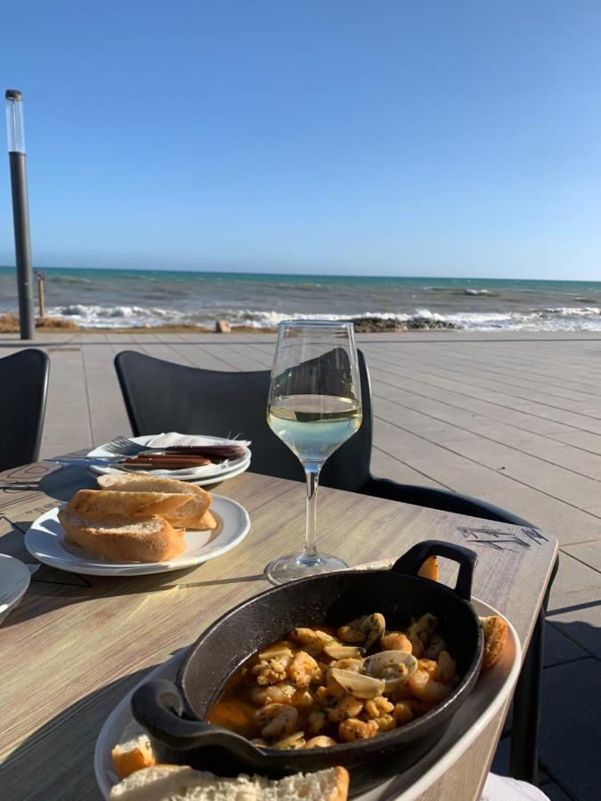 Centrico Y Cerca De La Playa Appartement Torrevieja Buitenkant foto